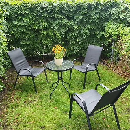 Karawela - Nadmorski Dwor